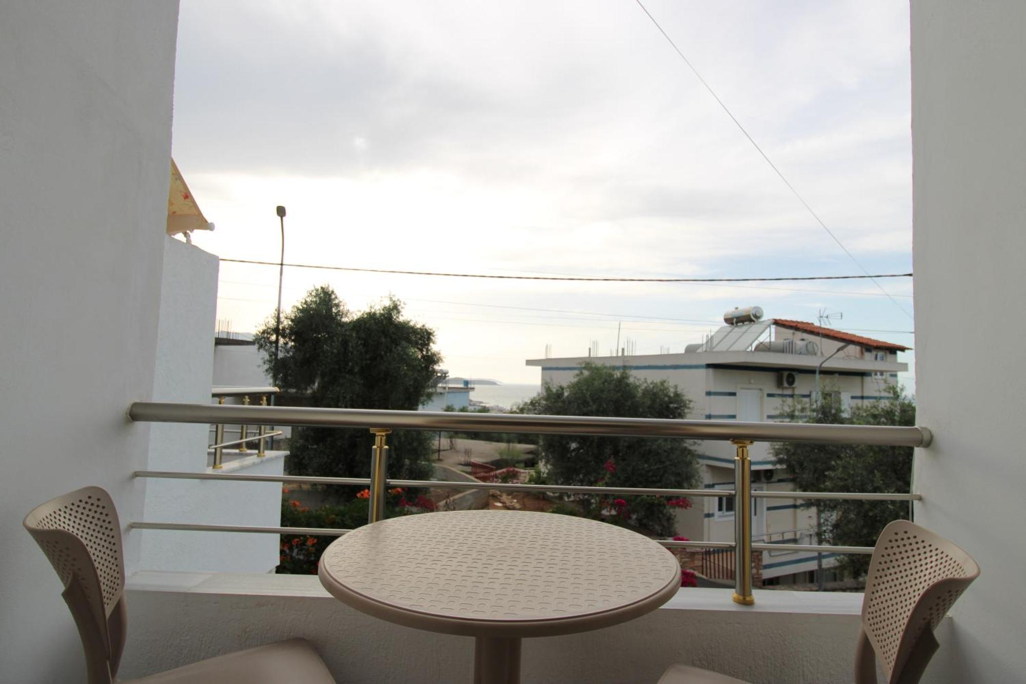 Garden Vila Ermali Ксамил Экстерьер фото